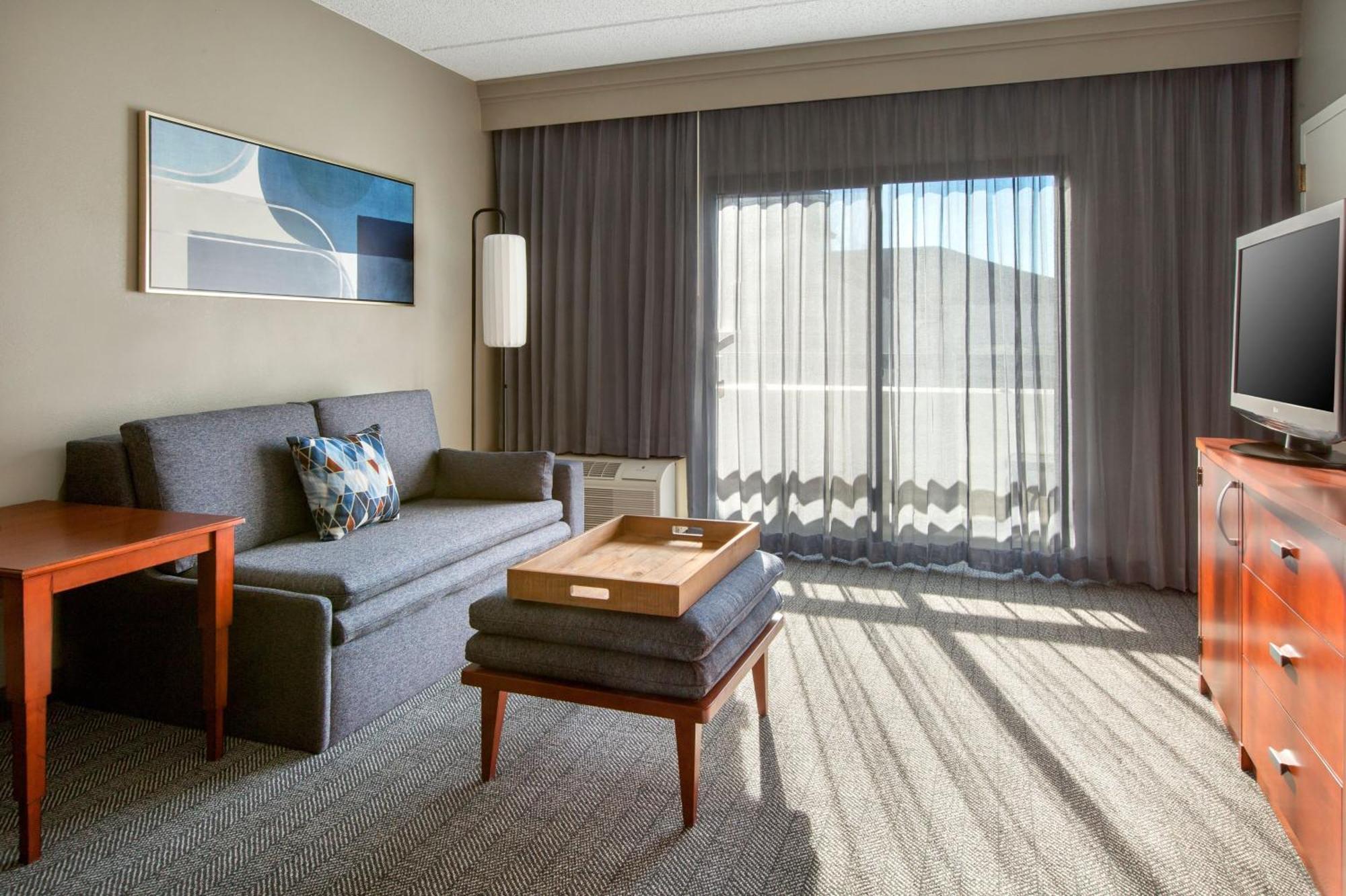 Courtyard By Marriott Tarrytown Westchester County Ngoại thất bức ảnh